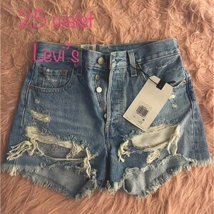 Levi’s 501 Shorts NWT!